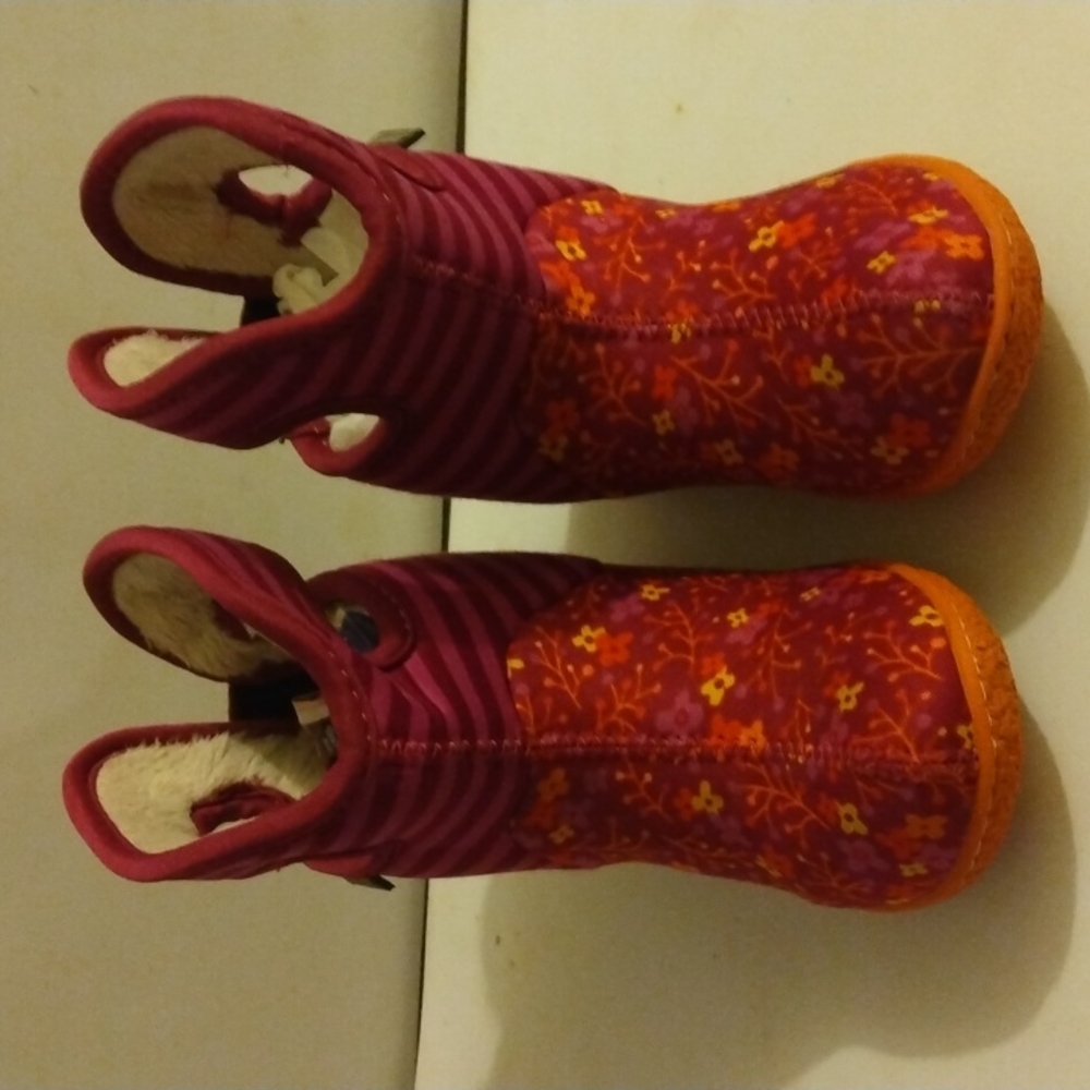 BOGS BOOTS - Picture 2 of 11
